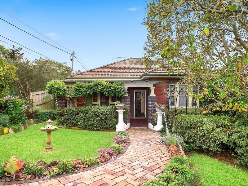 135 Constitution Road West, West Ryde NSW 2114