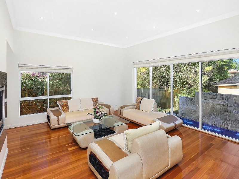 20 Holway Street, Eastwood NSW 2122