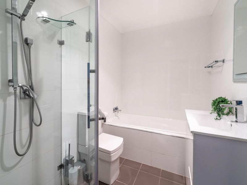 304/1-3 Sturt Place, St Ives NSW 2075