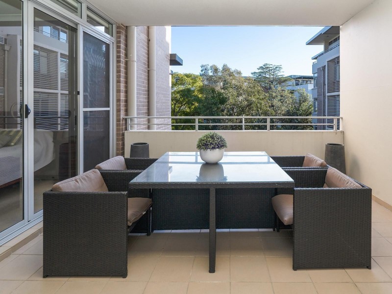 304/1-3 Sturt Place, St Ives NSW 2075
