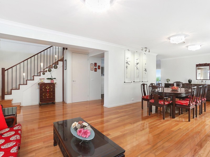 5a Bellevue Drive, Carlingford NSW 2118