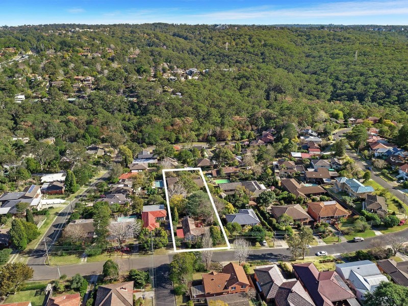 33 Valley View Crescent, North Epping NSW 2121