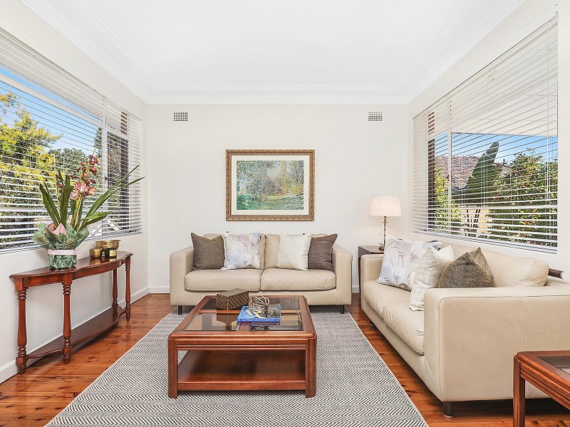 6 Holway Street, Eastwood NSW 2122