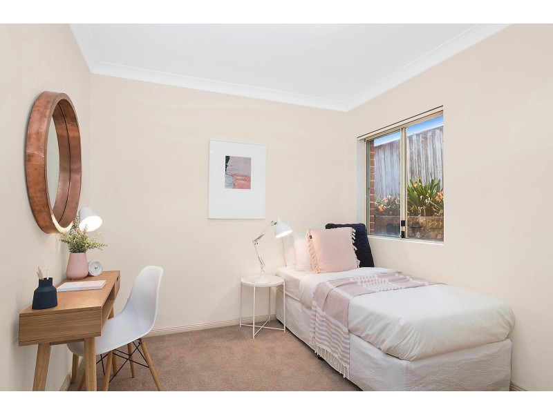 1/2 Simla Road, Denistone NSW 2114