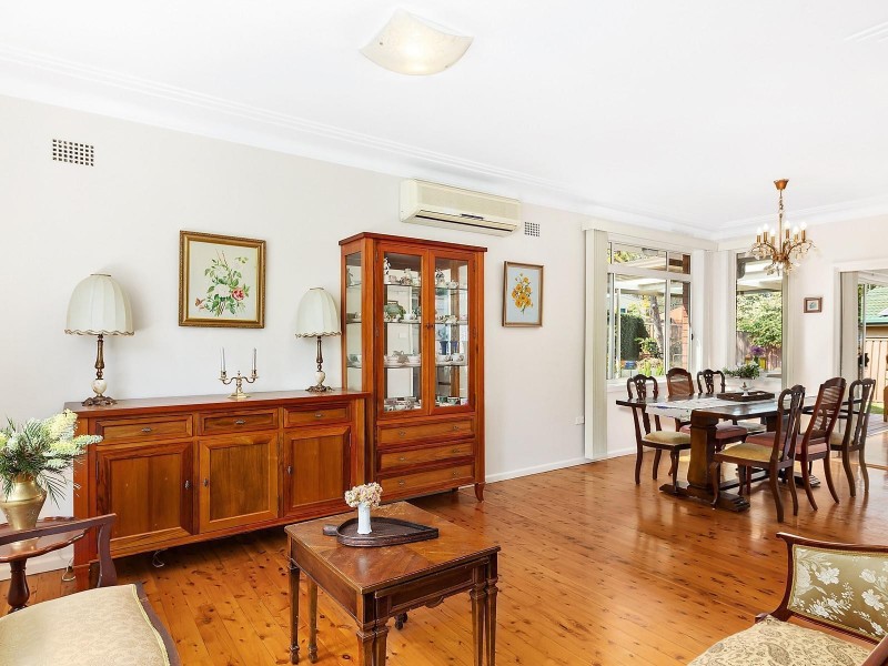 4 Kinson Crescent, Denistone NSW 2114