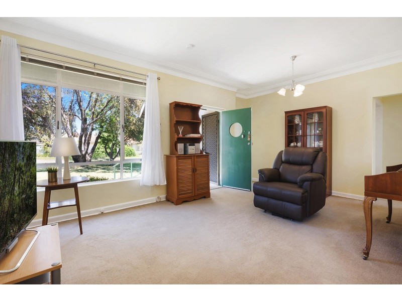 70 Woodbine Crescent, Ryde NSW 2112