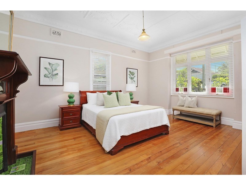 33 Epping Avenue, Eastwood NSW 2122