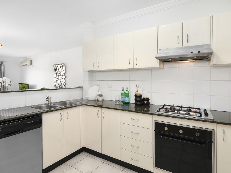 22/2 Shirley Street, Carlingford NSW 2118