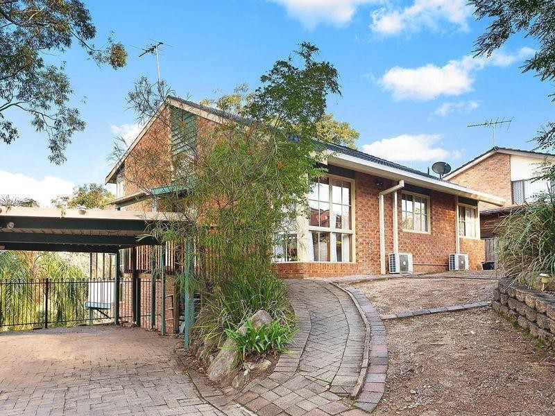 18 Fallon Drive, Dural NSW 2158