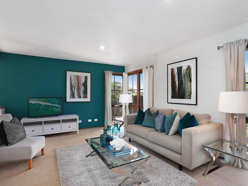 18 Fallon Drive, Dural NSW 2158
