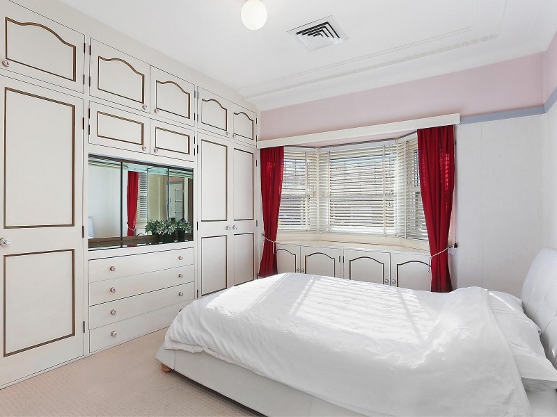 260 Connells Point Road, Connells Point NSW 2221