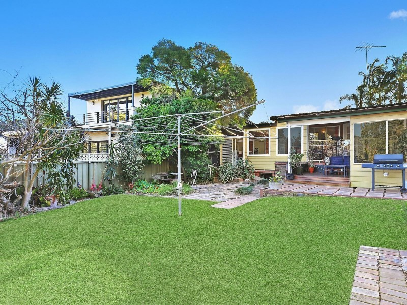 260 Connells Point Road, Connells Point NSW 2221