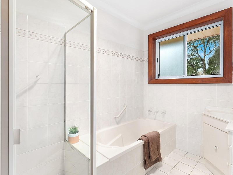 4 Milham Avenue, Eastwood NSW 2122