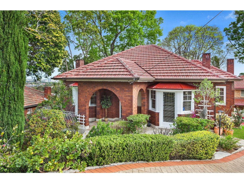 9 Sixth Avenue, Denistone NSW 2114