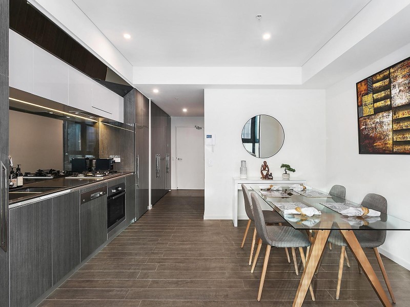 607/1A Burroway Road, Wentworth Point NSW 2127