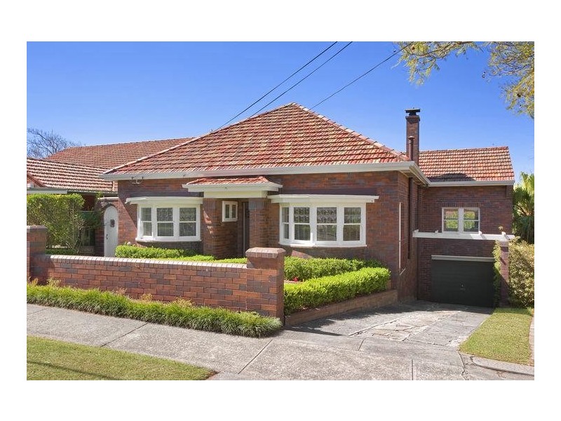 71 Bellevue Avenue, Denistone NSW 2114