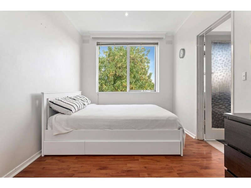 14/50 Carlisle Street, St Kilda VIC 3182