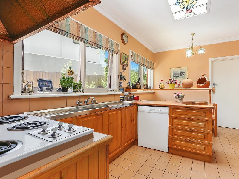 101 Dalgetty Road, Beaumaris VIC 3193