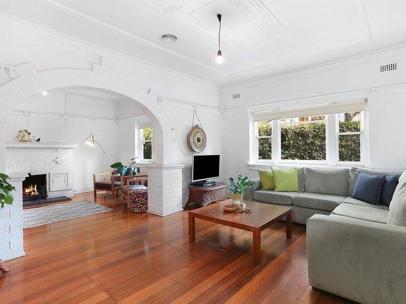 2 McCrae Street, Elwood VIC 3184