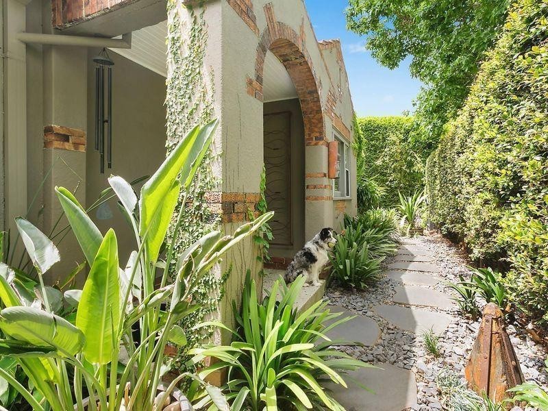 2 McCrae Street, Elwood VIC 3184