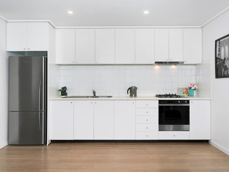 17/128 Chapel Street, St Kilda VIC 3182