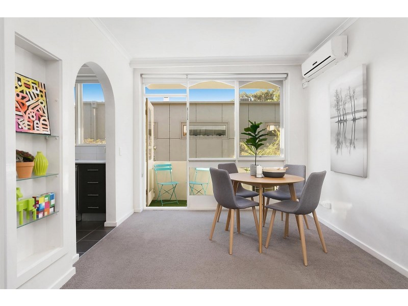 2/23 Lansdowne Road, St Kilda East VIC 3183