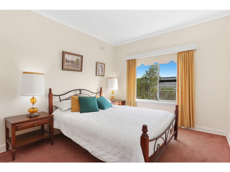 32 Maling Road, Canterbury VIC 3126