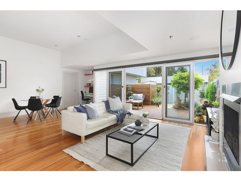 32 Nightingale Street, Balaclava VIC 3183