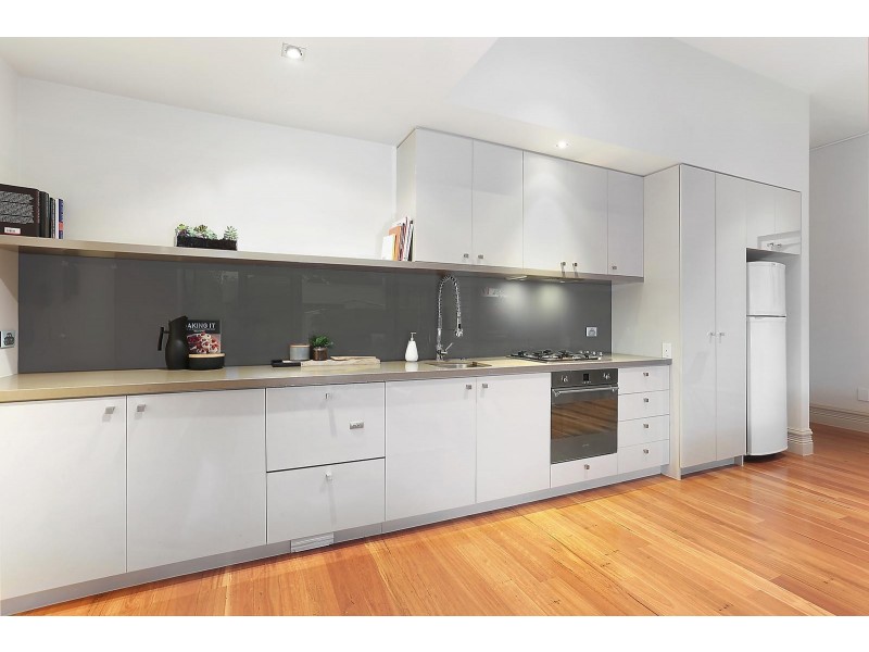 32 Nightingale Street, Balaclava VIC 3183