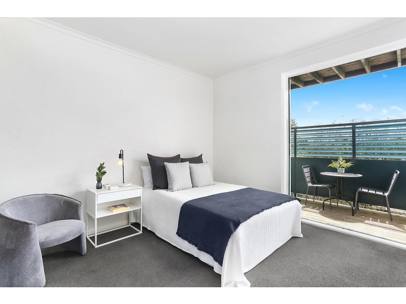 14/15 Acland Street, St Kilda VIC 3182