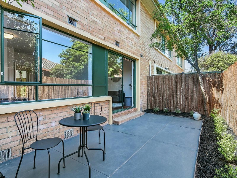 3/296 Inkerman Street, St Kilda East VIC 3183