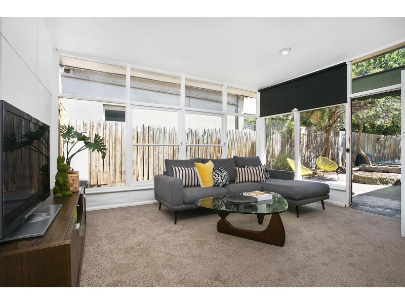 76 Dickens Street, Elwood VIC 3184