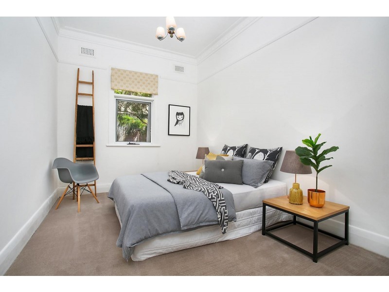 76 Dickens Street, Elwood VIC 3184