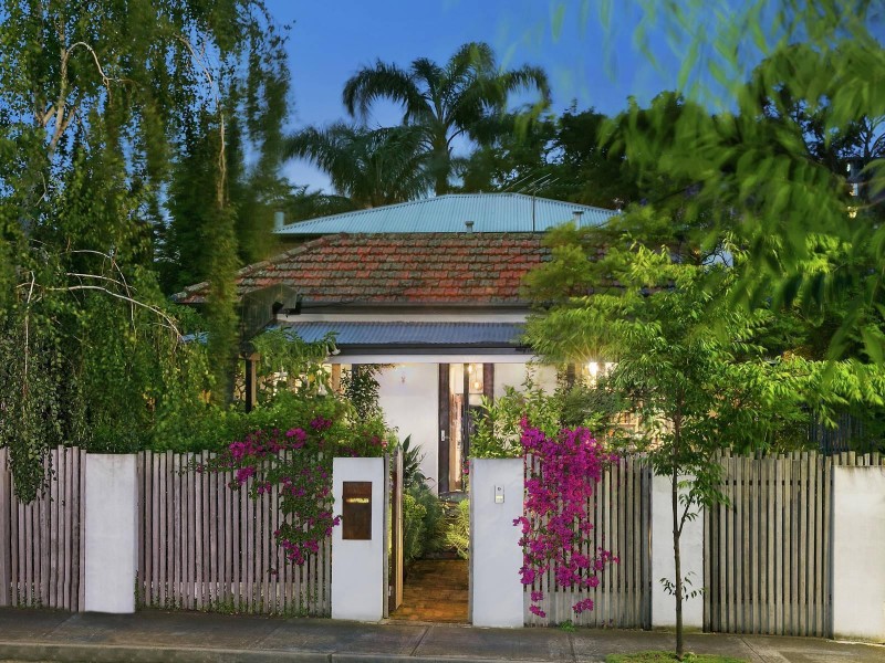 67 Waterloo Crescent, St Kilda VIC 3182