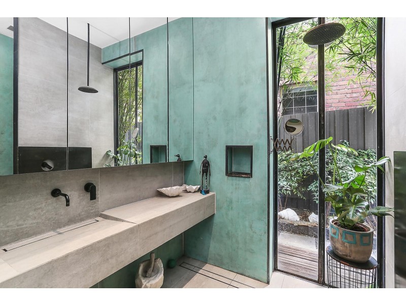 67 Waterloo Crescent, St Kilda VIC 3182