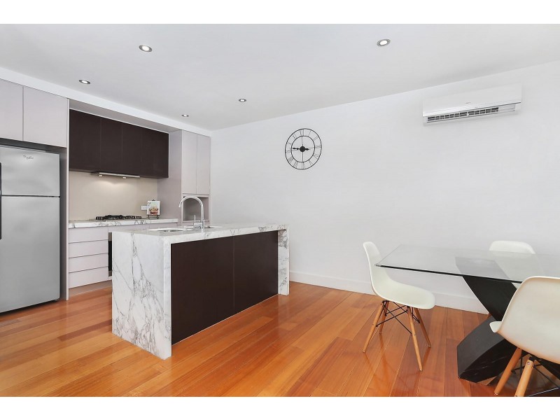27/10 Tennyson Street, St Kilda VIC 3182