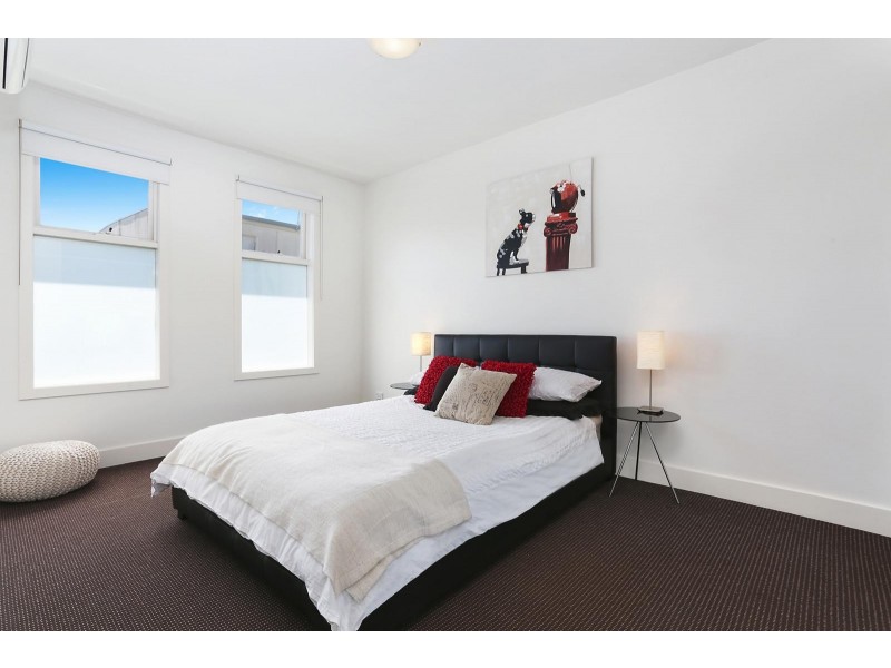 27/10 Tennyson Street, St Kilda VIC 3182