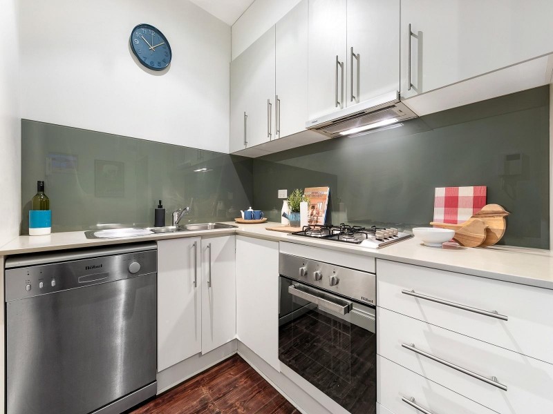 1/1 Lambeth Place, St Kilda VIC 3182