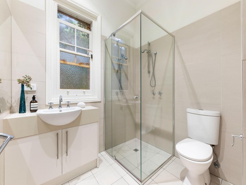 1/1 Lambeth Place, St Kilda VIC 3182