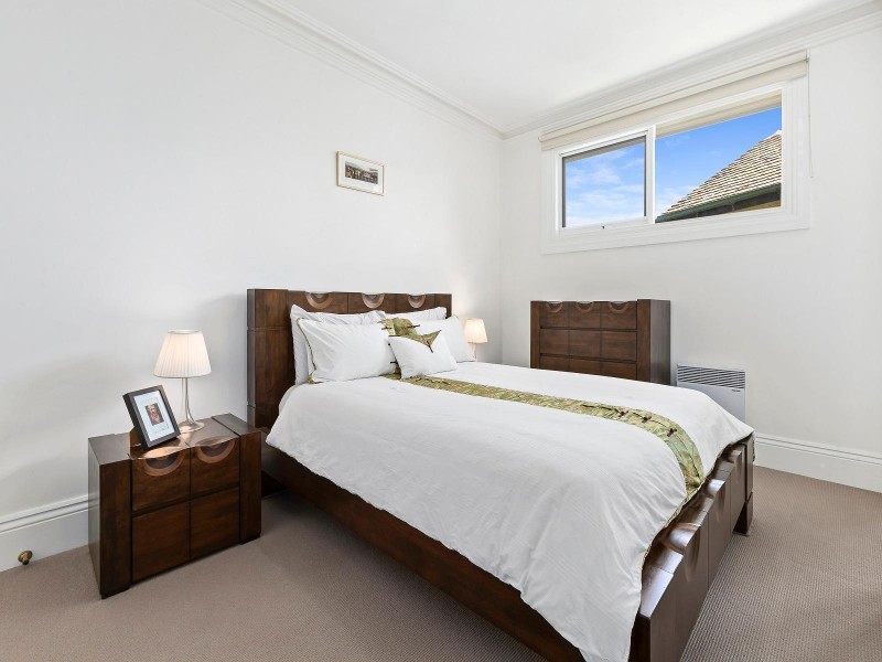 12/1A Hartpury Avenue, Elwood VIC 3184