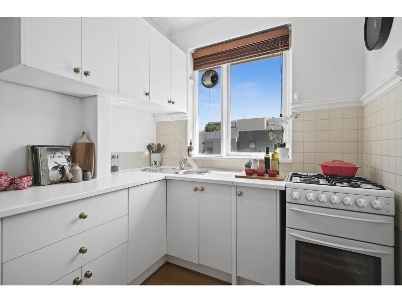 12/30 Wellington Street, St Kilda VIC 3182