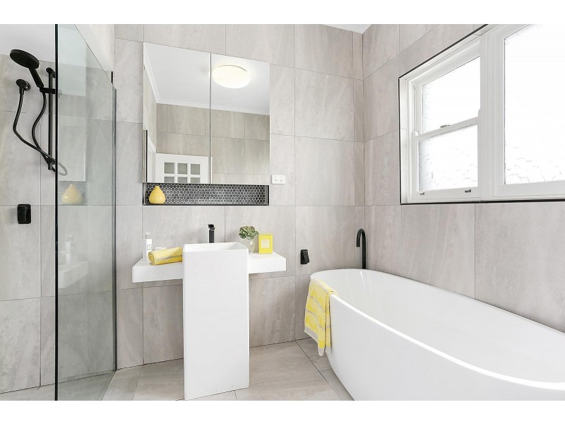 1/354 Dandenong Road, St Kilda East VIC 3183