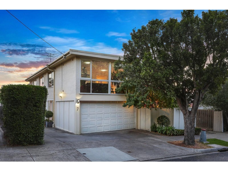 1/7 Hertford Street, St Kilda East VIC 3183