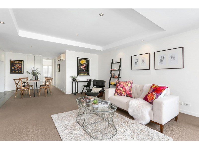 8/521 St Kilda Street, Elwood VIC 3184