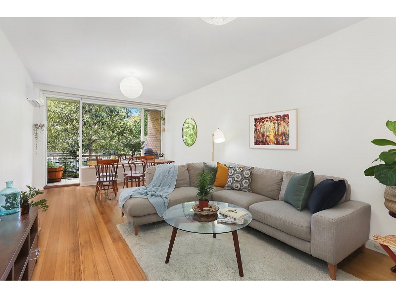 2/201 Dandenong Road, Windsor VIC 3181