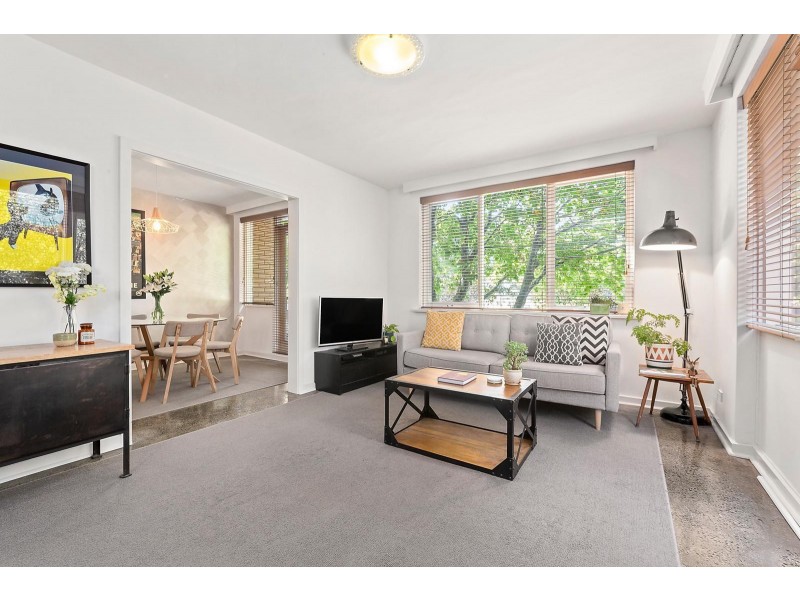 3/435 St Kilda Street, Elwood VIC 3184