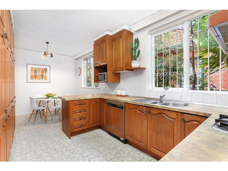 2/19 Norwood Road, Caulfield North VIC 3161