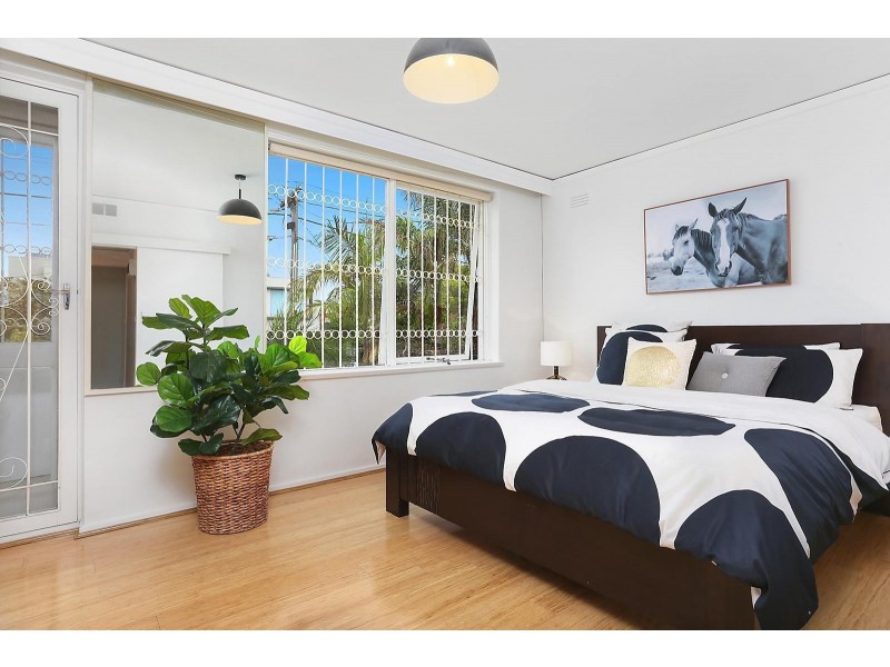 2/19 Norwood Road, Caulfield North VIC 3161