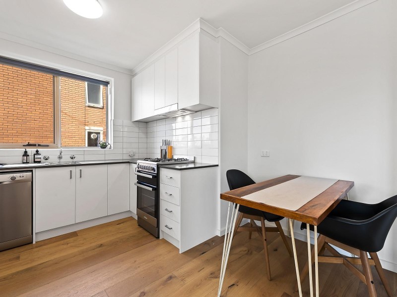 4/70 Patterson Street, Middle Park VIC 3206