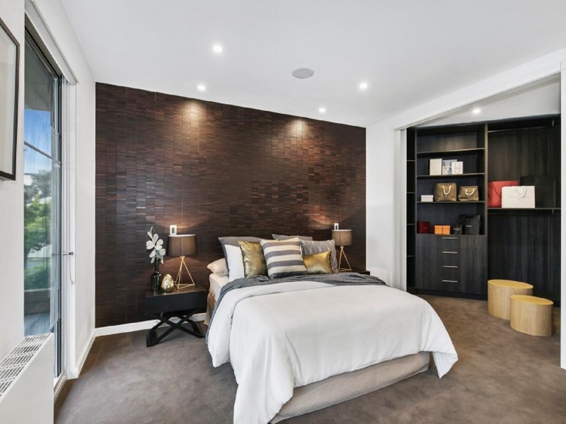 14 Hazeldean Avenue, Brighton East VIC 3187